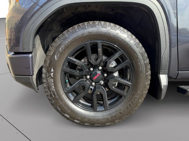 Used 2024 GMC Sierra 1500 Elevation w/ X31 Off-Road Package AWD/4WD image 9
