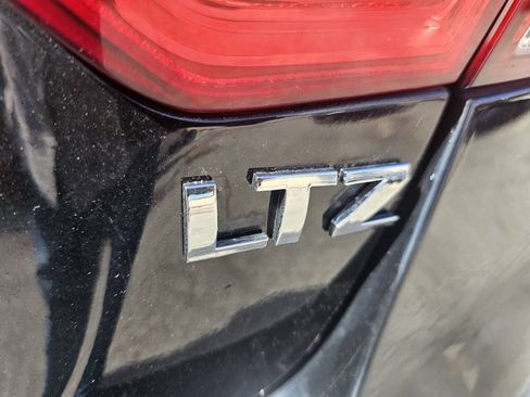 Used 2015 Chevrolet Impala LTZ FWD image 6