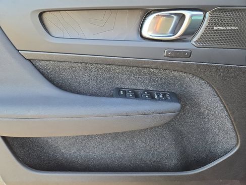 Used 2023 Volvo C40 P8 Recharge Ultimate AWD/4WD image 22