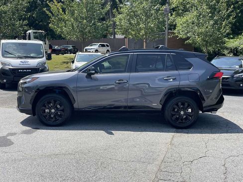 Used 2025 Toyota RAV4 XSE AWD/4WD image 2