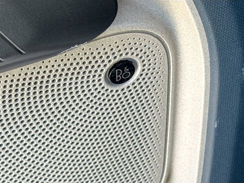 Used 2025 Ford Maverick Lariat image 19