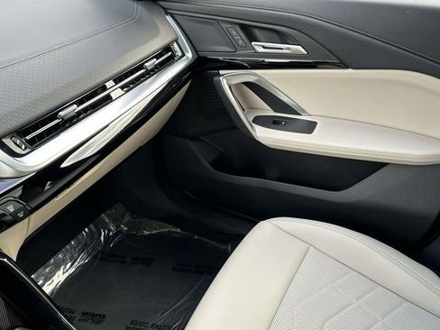 Certified 2025 BMW X2 xDrive28i w/ Technology Package image 40
