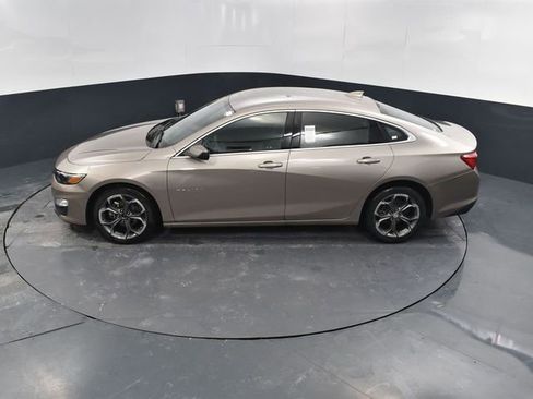 Used 2024 Chevrolet Malibu LT image 39