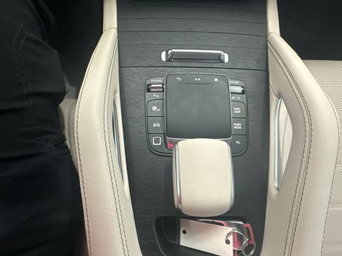 Used 2025 Mercedes-Benz GLE 450 4MATIC Coupe image 29