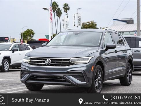 Used 2024 Volkswagen Tiguan SE image 3