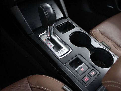 Used 2017 Subaru Outback 3.6R Touring w/ Popular Package #5A image 37