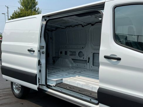 New 2024 Ford Transit 250 Low Roof AWD image 4