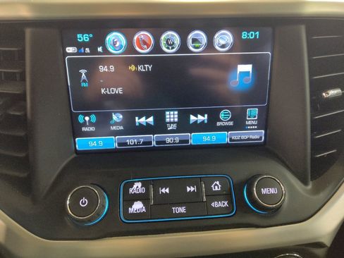 Used 2019 GMC Acadia SLT w/ LPO, Floor Liner Package image 25