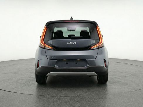 Used 2025 Kia Soul LX w/ LX Technology Package image 7