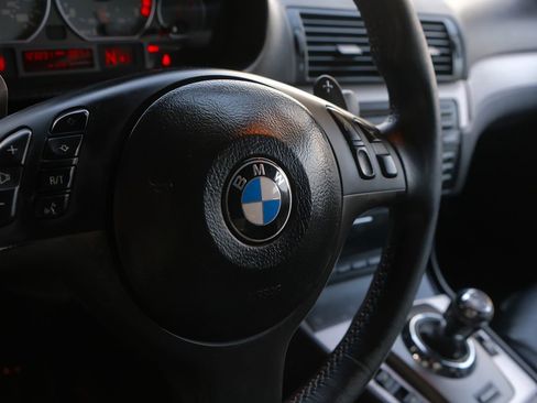 Used 2004 BMW M3 Convertible image 45