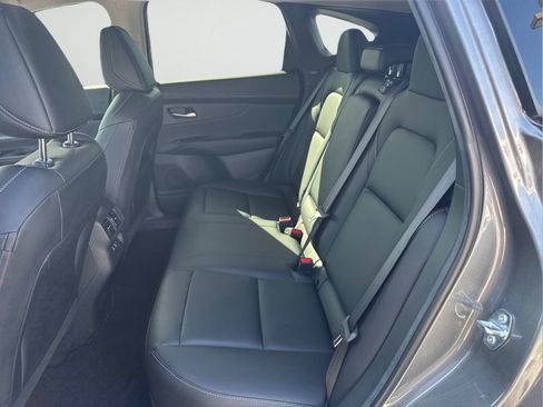 Certified 2025 Nissan Murano SL AWD/4WD image 33