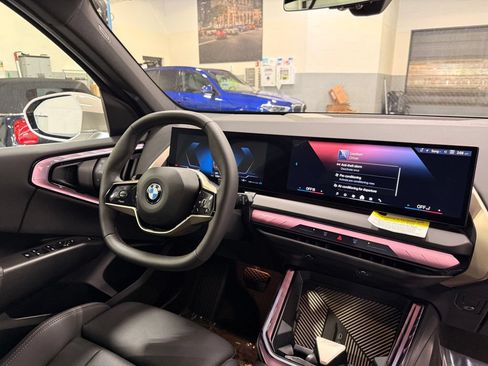 Used 2025 BMW X3 xDrive30i w/ Convenience Package AWD/4WD image 30