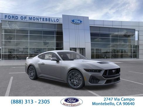 New 2026 Ford Mustang GT w/ GT Performance Package RWD image 1