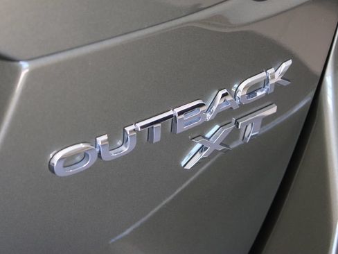 Used 2022 Subaru Outback Limited XT AWD/4WD image 36
