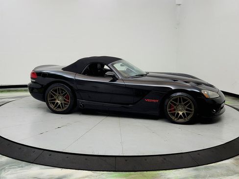 Used 2005 Dodge Viper SRT-10 RWD image 4