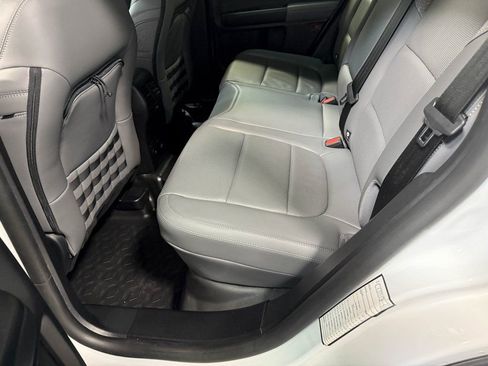 Used 2025 Ford Bronco Sport Badlands image 47