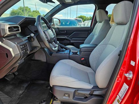 Used 2025 Toyota Tacoma SR5 RWD image 15