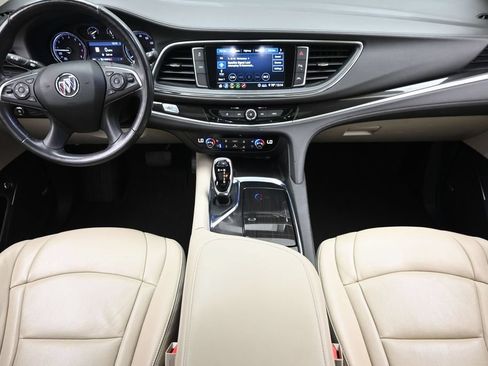 Used 2021 Buick Enclave Premium w/ Sun and Sites Package AWD/4WD image 16