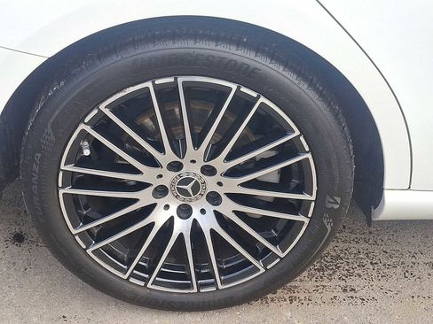 Used 2023 Mercedes-Benz C 300 4MATIC Sedan image 27