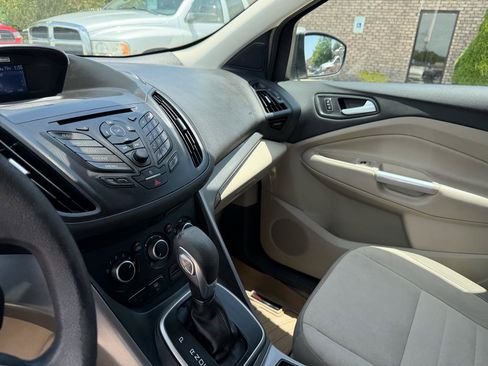 Used 2013 Ford Escape SE FWD image 11