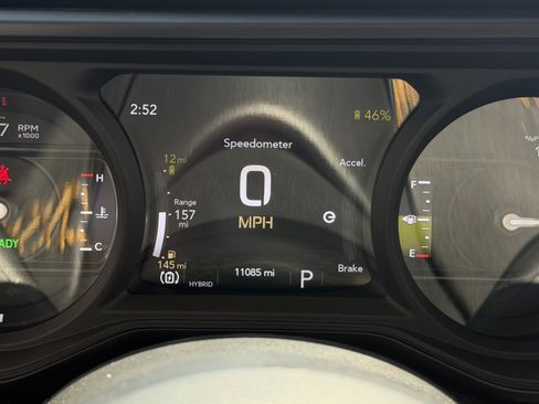 Used 2024 Jeep Wrangler Unlimited w/ LED Headlamp & Fog Lamp Group AWD/4WD image 39