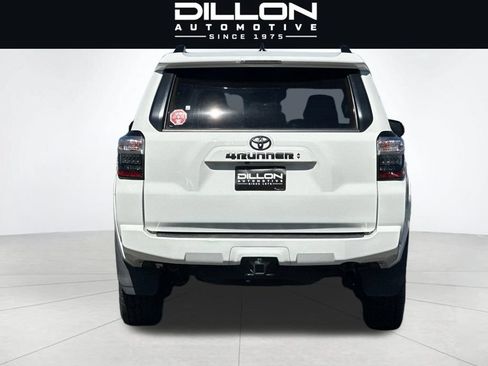 Used 2023 Toyota 4Runner SR5 Premium w/ Moonroof Package AWD/4WD image 5