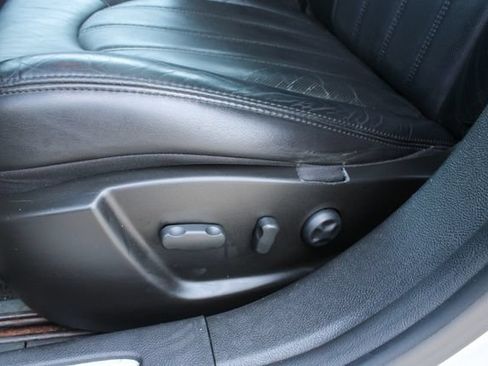 Used 2007 Buick Lucerne CXS w/ Driver Confidence Package FWD image 14