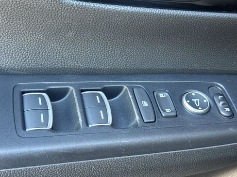Used 2024 Honda CR-V EX-L image 13