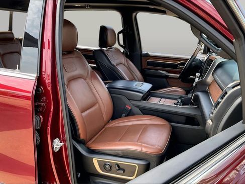Used 2022 RAM 1500 Limited AWD/4WD image 9
