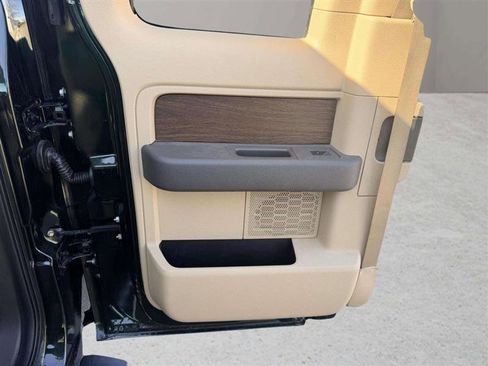 Used 2014 Ford F150 Lariat w/ Equipment Group 502A Luxury image 31