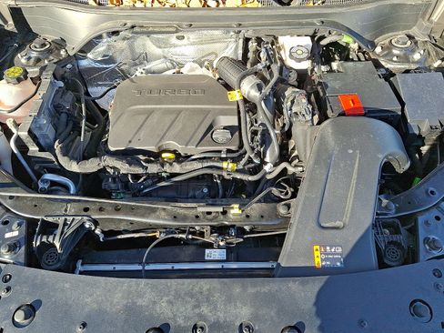 Used 2025 Chevrolet Trax RS w/ Driver Confidence Package image 28