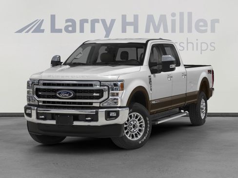 Used 2021 Ford F350 Lariat AWD/4WD image 2