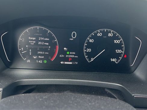 Used 2025 Honda Pilot TrailSport image 21