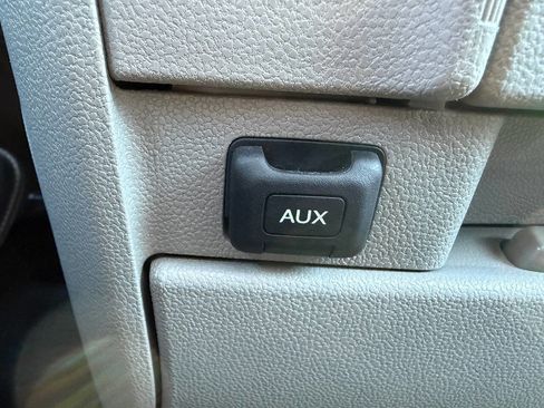 Used 2014 Honda Odyssey EX-L image 23