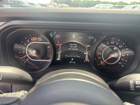 Used 2026 Jeep Wrangler Sport AWD/4WD image 19