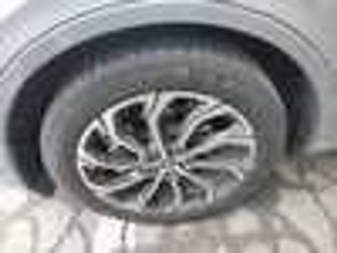 Used 2024 Lincoln Nautilus Reserve image 11