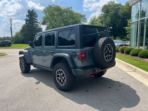 Used 2026 Jeep Wrangler Unlimited Rubicon w/ Safety Group AWD/4WD image 8