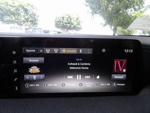 Used 2025 Nissan Kicks SV w/ SV Premium Package image 23