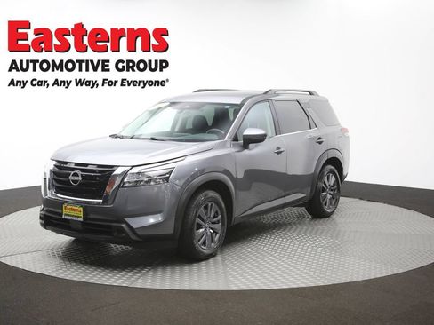Used 2022 Nissan Pathfinder SV AWD/4WD image 58