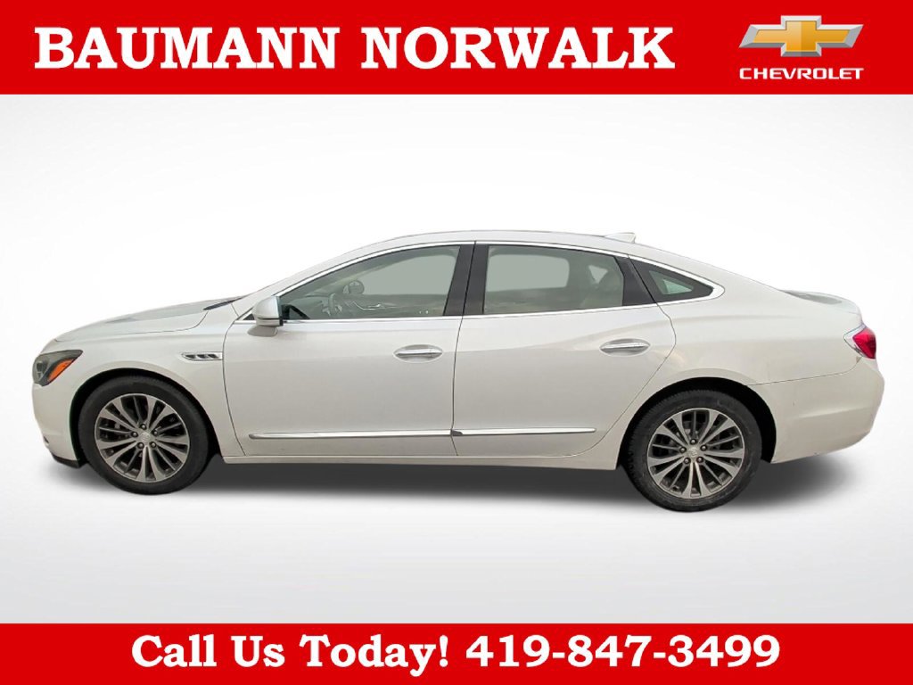 Used 2019 Buick LaCrosse Essence w/ Sun and Shade Package AWD/4WD image 8