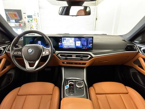 Used 2023 BMW i4 eDrive40 w/ Premium Package image 15