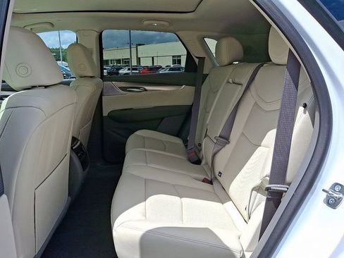 New 2025 Cadillac XT5 Premium Luxury image 5
