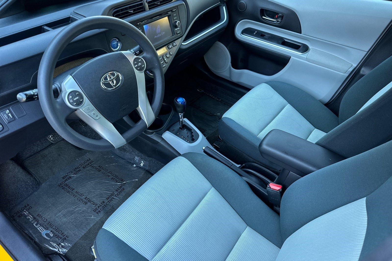 Used 2014 Toyota Prius C Three FWD image 11