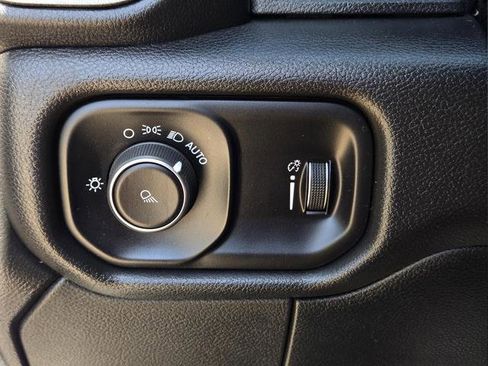 Used 2024 RAM 2500 Tradesman AWD/4WD image 19