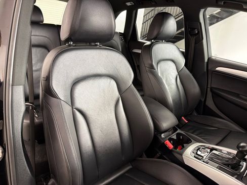 Used 2017 Audi Q5 2.0T Premium Plus w/ Technology Package image 26