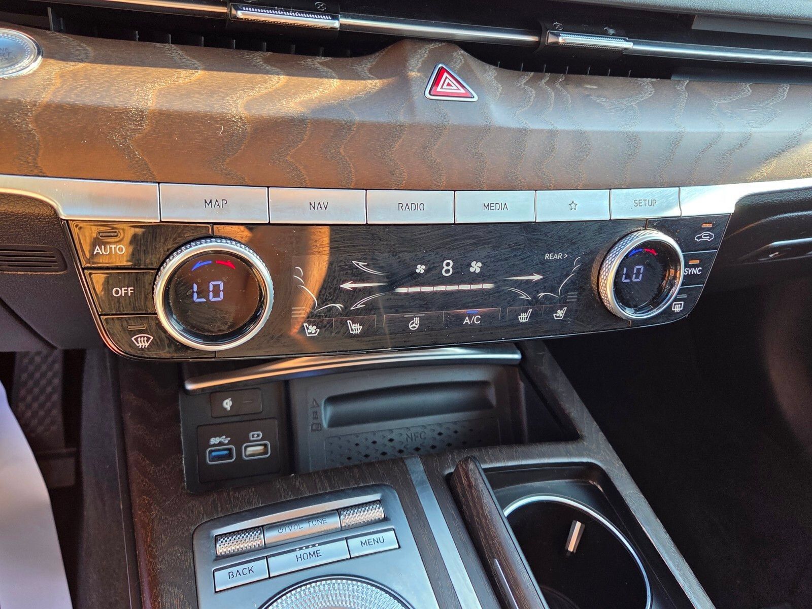 Used 2021 Genesis G80 3.5T w/ Prestige Package AWD/4WD image 22