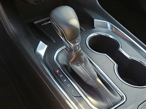 Certified 2023 Chevrolet Traverse LT w/ LT Premium Package image 15