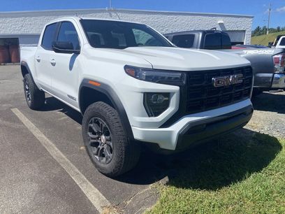 Used 2024 GMC Canyon Elevation w/ Trailering Package