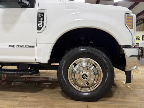 Used 2018 Ford F350 XLT AWD/4WD image 4