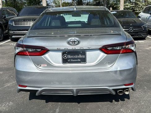 Used 2024 Toyota Camry SE FWD image 5